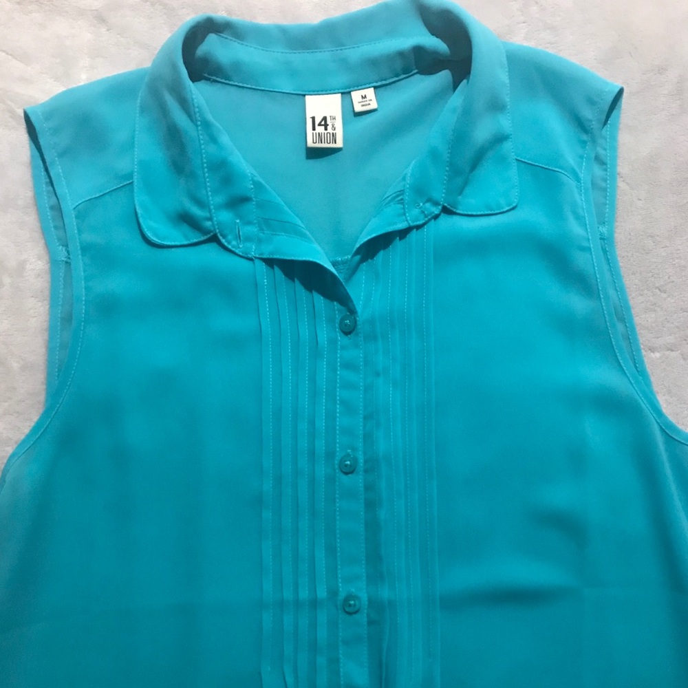 14th & Union Sheer Turquoise Sleeveless Blouse